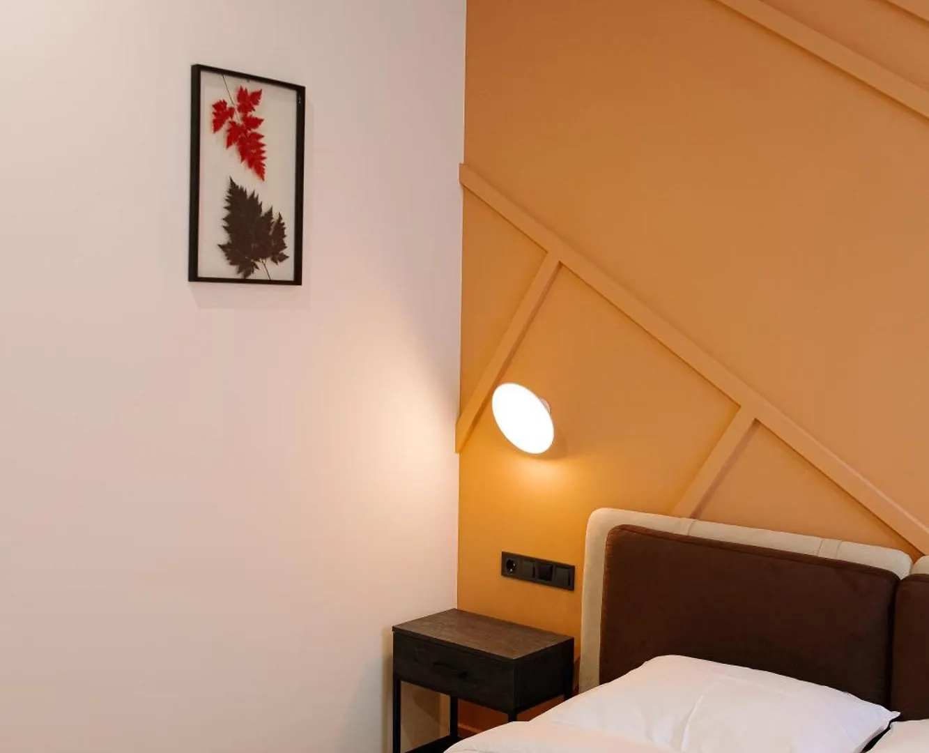 לבוב Select Hotel